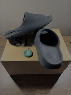 Yeezy Slide Onyx