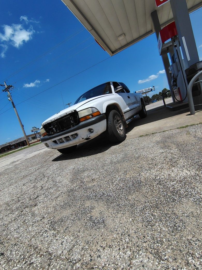 2004 Dodge Dakota