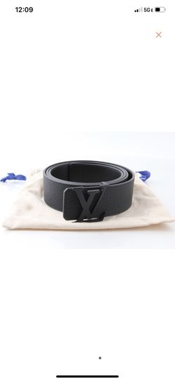 LOUIS VUITTON LV Initials 40MM Reversible double-sided black calf leather belt 
