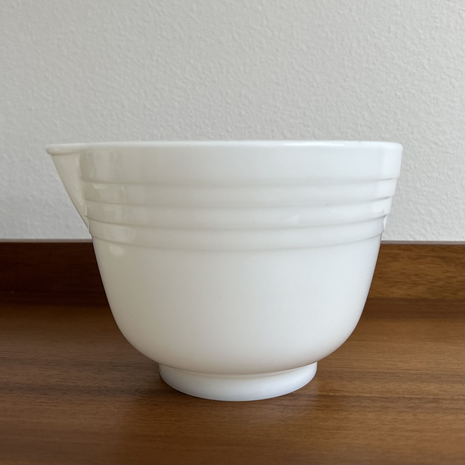 Vintage Pyrex Hamilton Beach Mixing Bowl Milk Glass