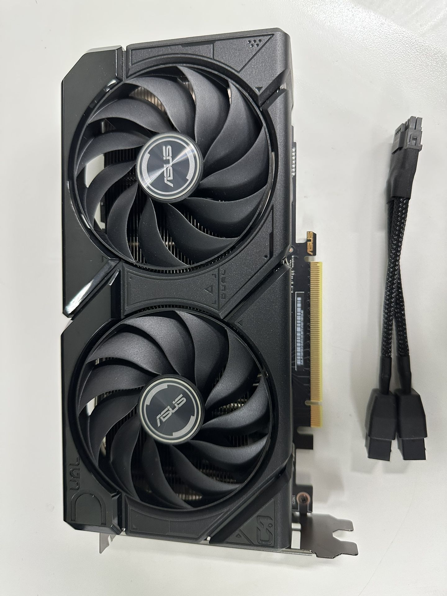 Asus 4070 dual Super OC EVO 12gb Dual GPU in good condition