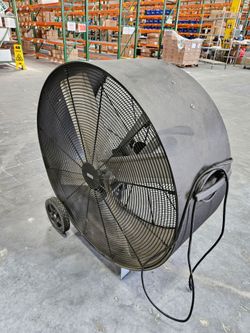 Large indoor or outdoor fan