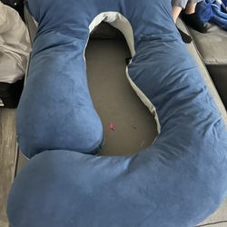 Pregnancy Pillow