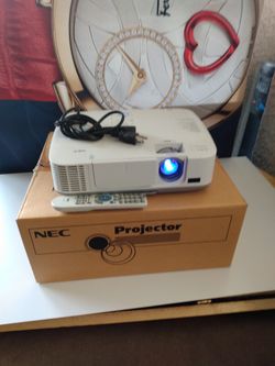 NEC NP-M271X  Bluetooth Ready Office, Business, School, Church DLP Projector 