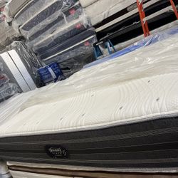 King Mattress Beautyrest Black Hybrid 