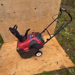 Toro CCR 2450 Snowblower – 20" R*Tek Engine, Runs Great!