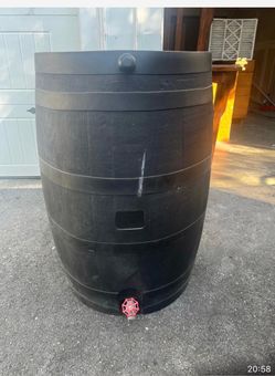 Black Plastic Rain Barrel with Spigot