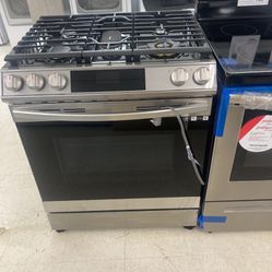 Samsung Slide In Range (warranty Included)
