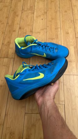 Nike hyperfuse basketball shoes size 12