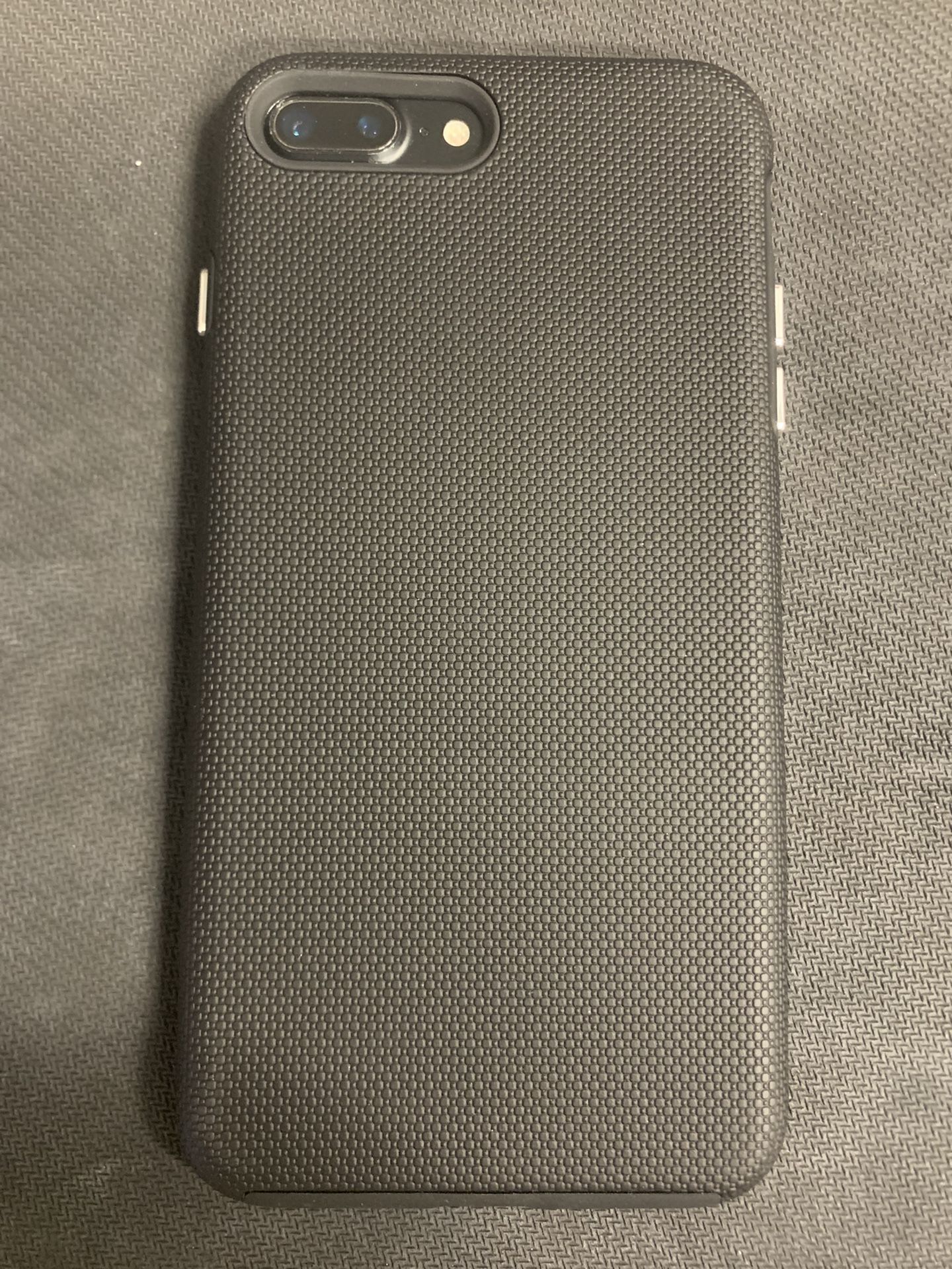 Apple iPhone 7+ Black 32GB $225