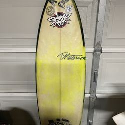 T Patterson Surfboard (Size 5‘8“)