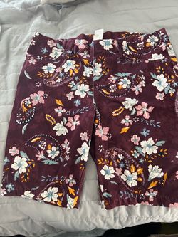 Short size 12-14 L women