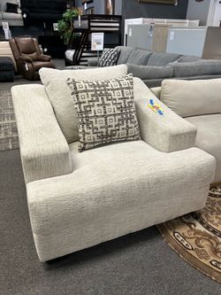 Oversized Cream Fabric Accent Chair