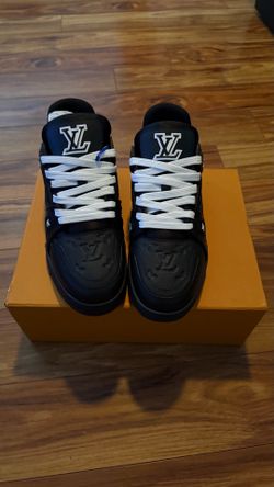 Black LV Trainers Men’s 12