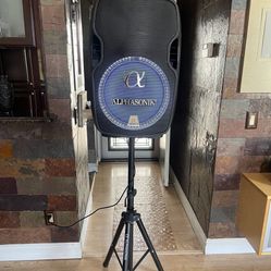 Alphasonik AKDJ115BAT 15" 1500 Watt Amplified Portable Rechargeable Battery Pro DJ ALPHABASS