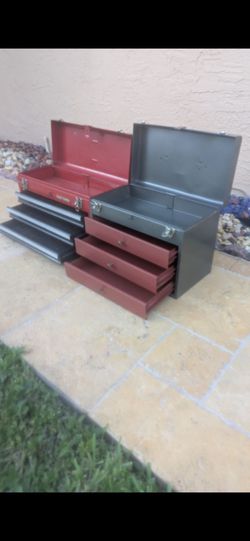 Tools Boxes/ Craftsman Tools Boxes good condition!