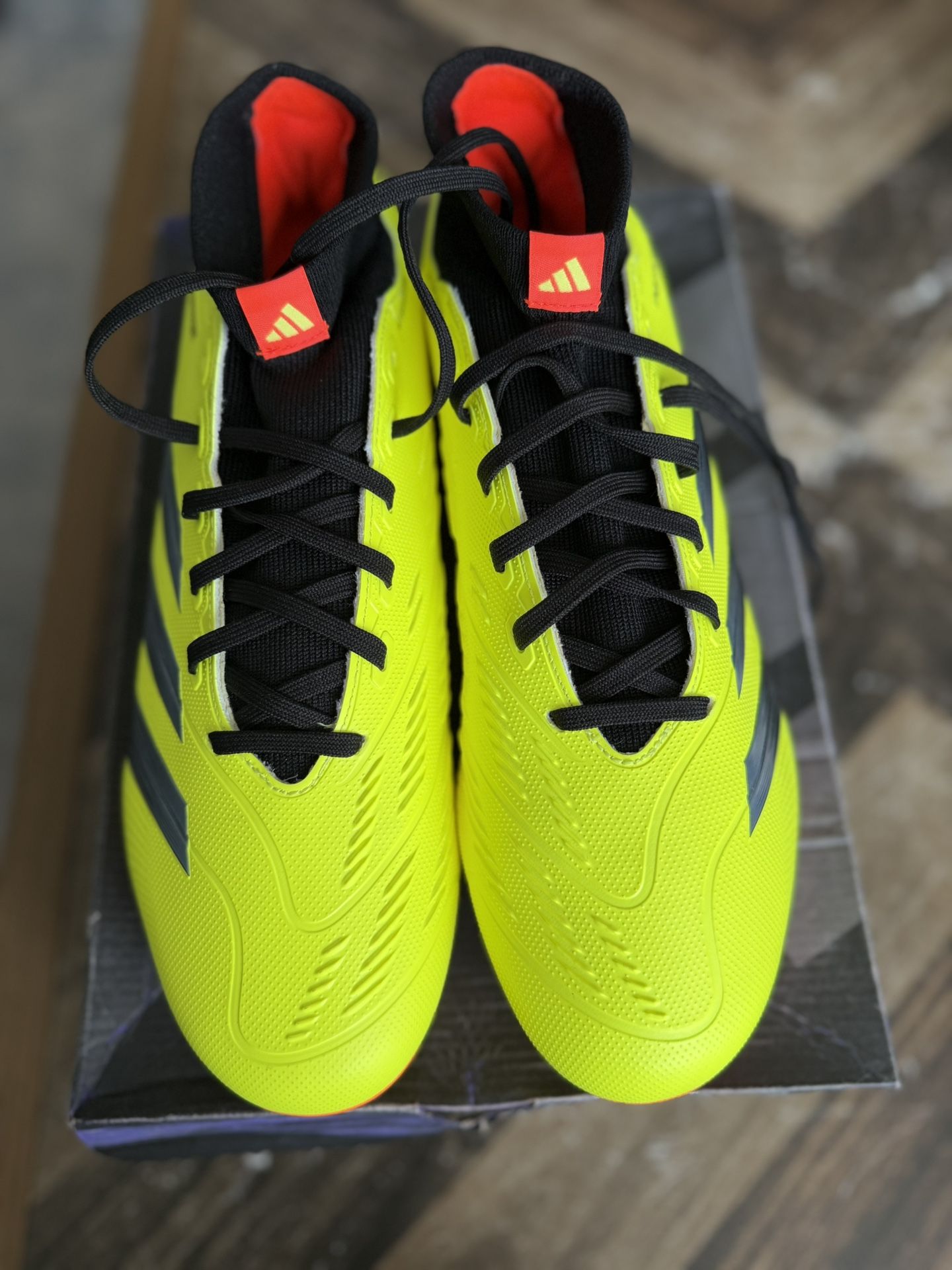 Adidas Predator League Sock FG Soccer Cleats Size US Men 10