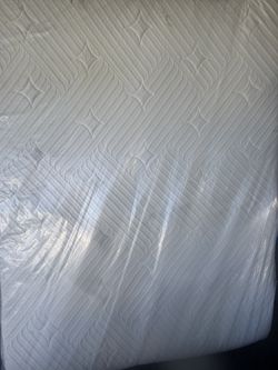 Memory foam Queen Mattress
