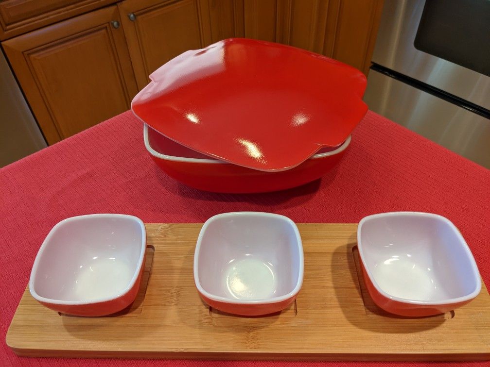 Vintage 1950s  Pyrex Hostess Set. Red.  Great