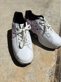 Roller skate shoes