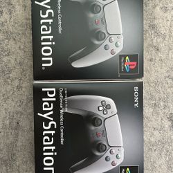New PlayStation 5 Controllers 30th Aniversarry