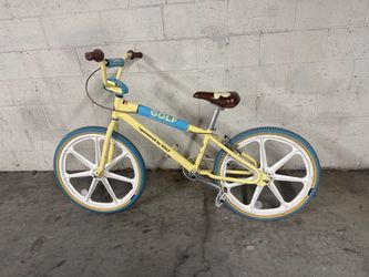 Golf le fleur SE Bikes