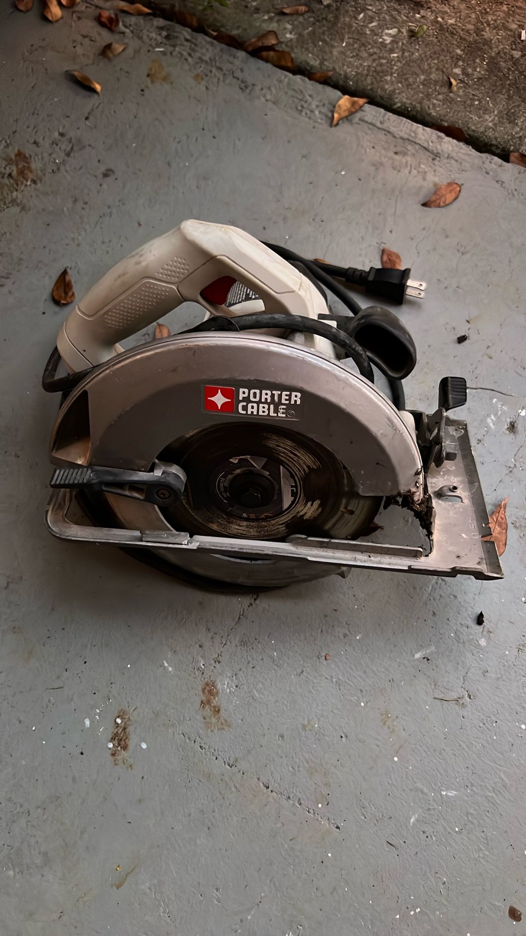 PORTER-CABLE PCE300 7.25 inch Circular Saw