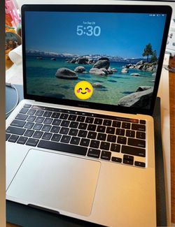 MacBook Pro Laptop 2020 13 inch