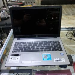 HP 845NGW 15' Laptop 
