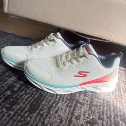 Skechers Low-Top Sneakers White Teal Red size 9