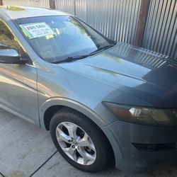 Honda Accord Crosstour 2010