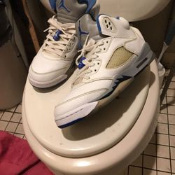 Stealth Retro Jordan 5s Size7 