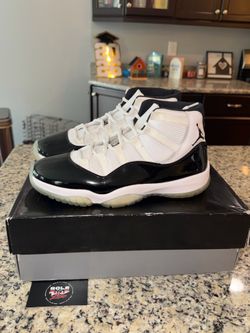 Size 10.5 Jordan 11 Retro High Concord SKU 378037-100 Used VNDS