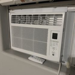 GE Air Conditioner Window Unit