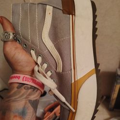 Vans men's size 7mew style High Tops