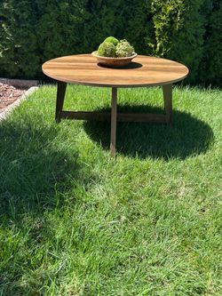 Brand new coffee table