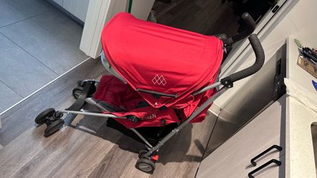 Maclaren Stroller Red