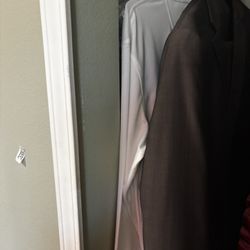 Mens Clothing - Size L, XL