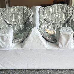 Table For Two- Twin Feeding System 