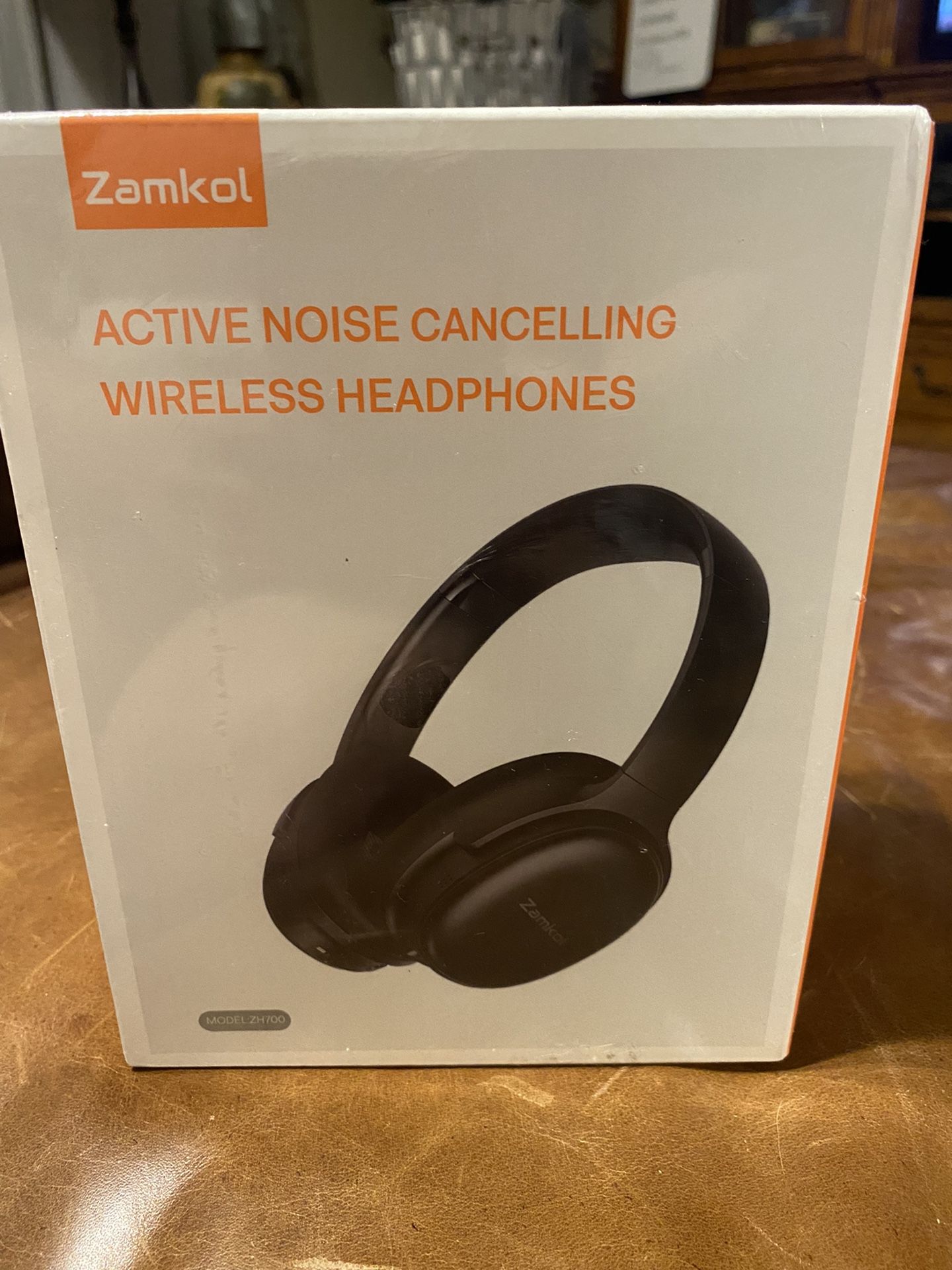 NEW- Zamkol Noise Cancelling Wireless Headphones