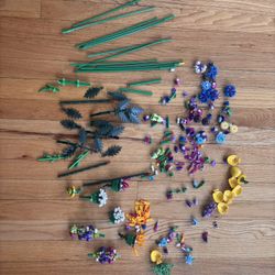 LEGO Plant & Flower Parts Lot – Leaves, Stems, Botanical Pieces Mixed Bundle