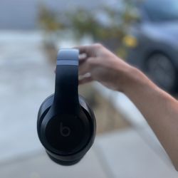 Beats Studio Pro 