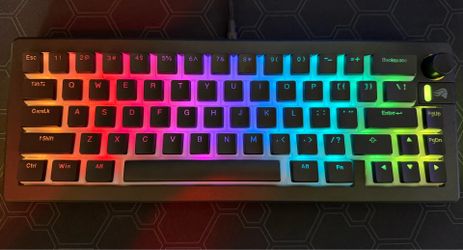 Glorious GMMK 3 65% Gaming Keyboard