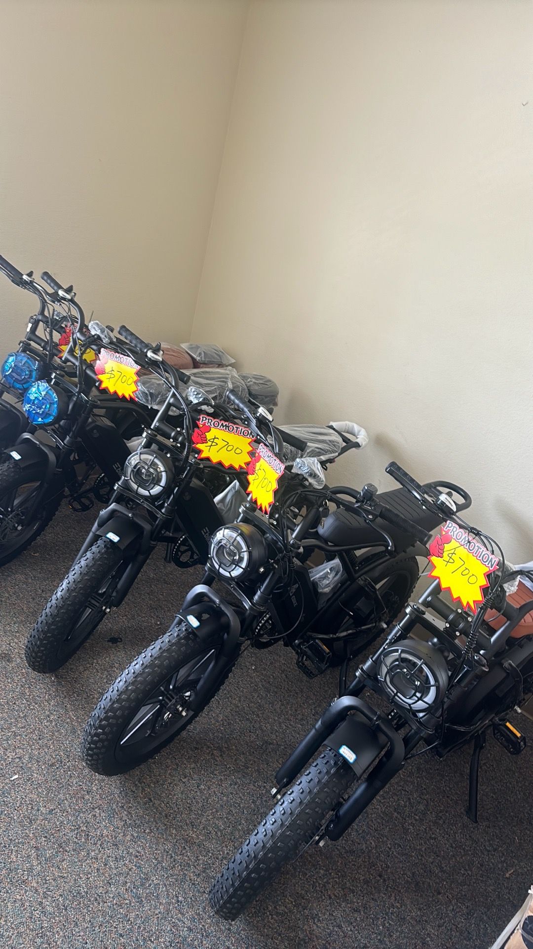 Brand new assembled Ebike moped style electric bike good to go