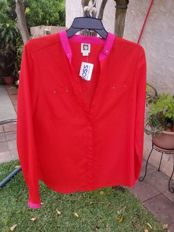 Women's Size Medium Blouse