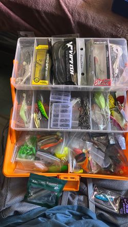 Jumbo box fishing tackle box