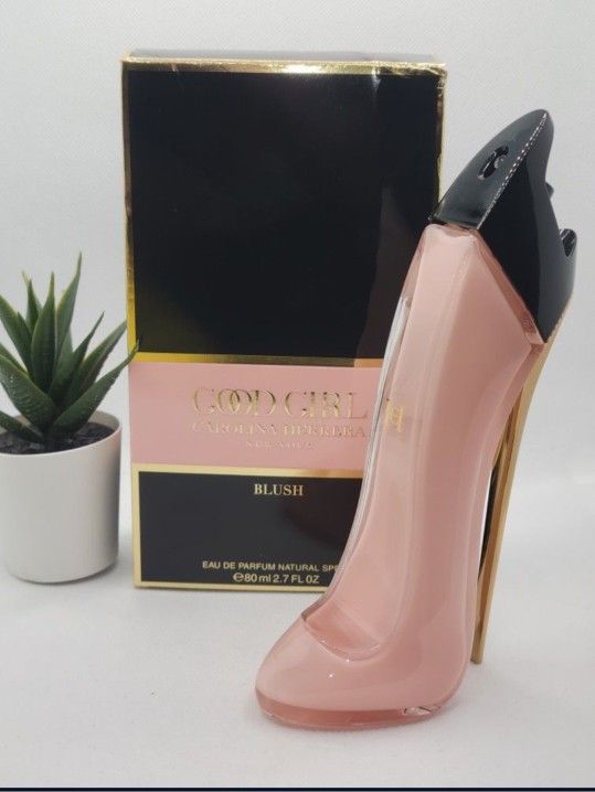 Carolina Herrera
Good Girl Blush Eau de Parfum
2.7 fl (DAMAGE BUT STILL SPRAYS)