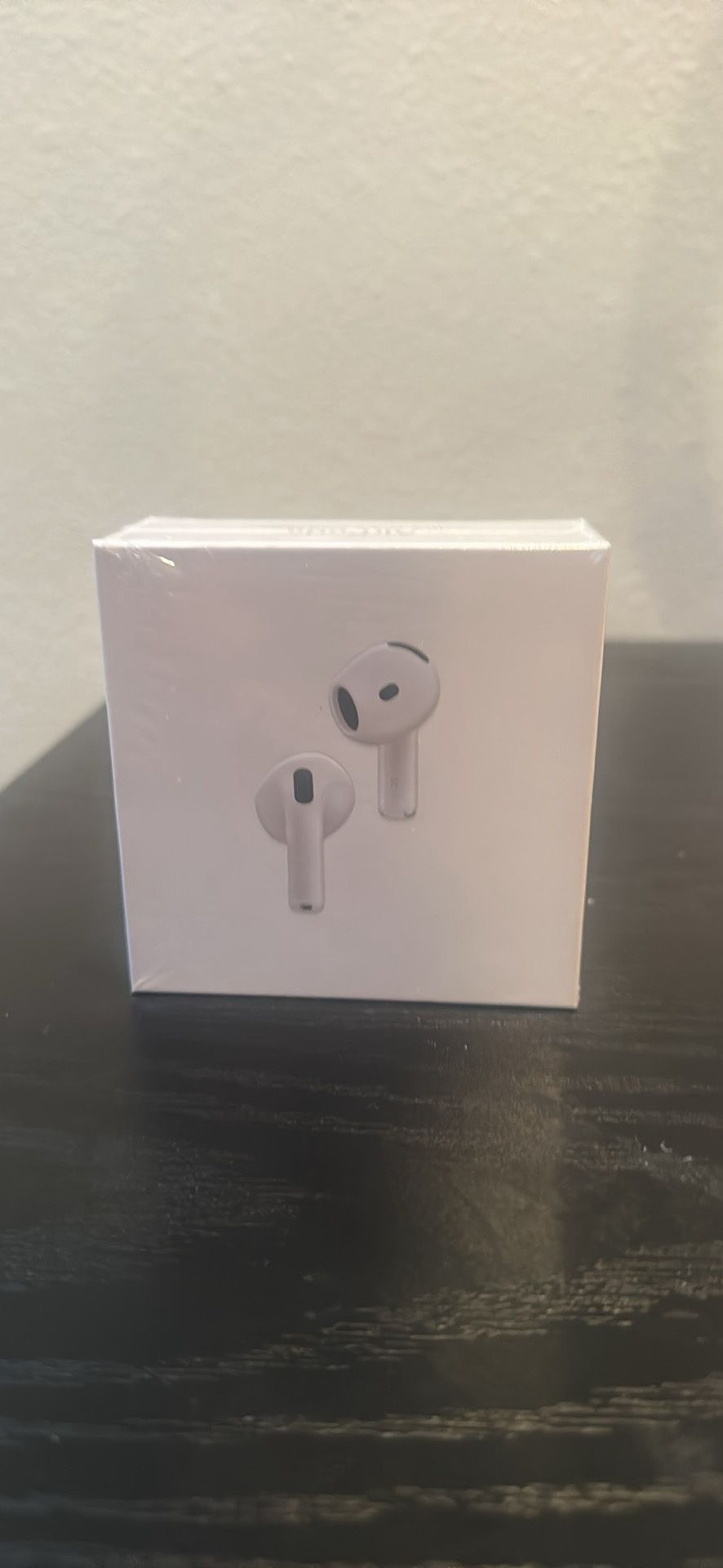 AirPod 4s
