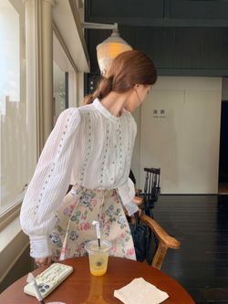 White Shirt Korean Style size S