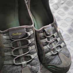 Women's Sketchers Sz10